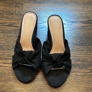 Old navy. Black knot slip on block heels. Size 8. Like new condition